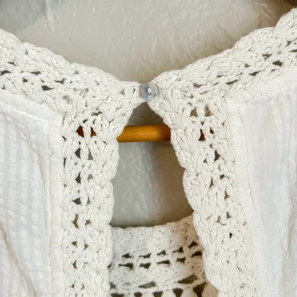 NWT, Free People Megan Ivory Crochet Long Sleeve Bohemian Crop Top, Size X-Small - Picture 9 of 13